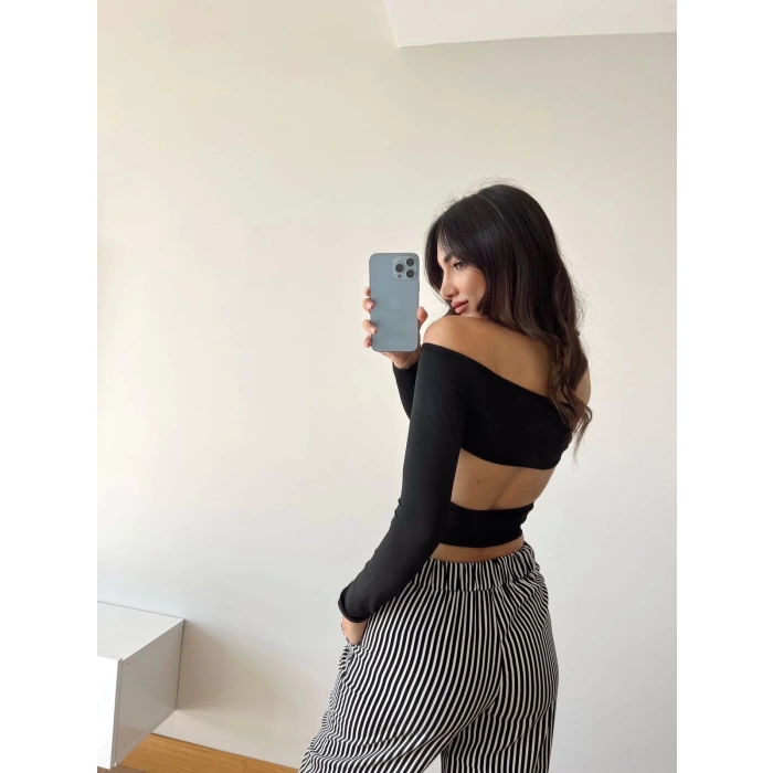 Sırt Detay Crop Bluz-SİYAH