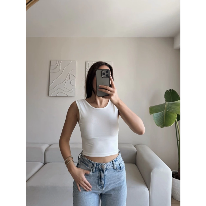 Sırt Kare Crop - BEYAZ
