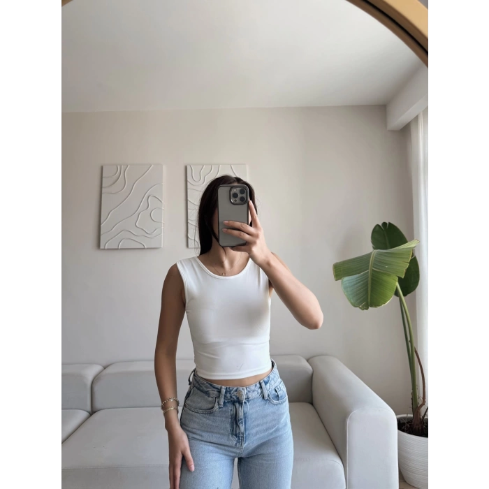 Sırt Kare Crop - BEYAZ