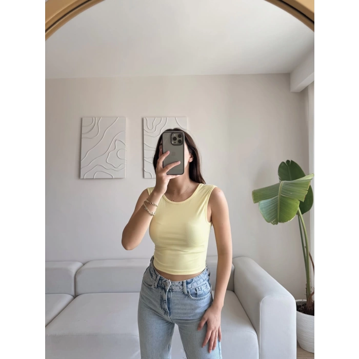 Sırt Kare Crop - SARI