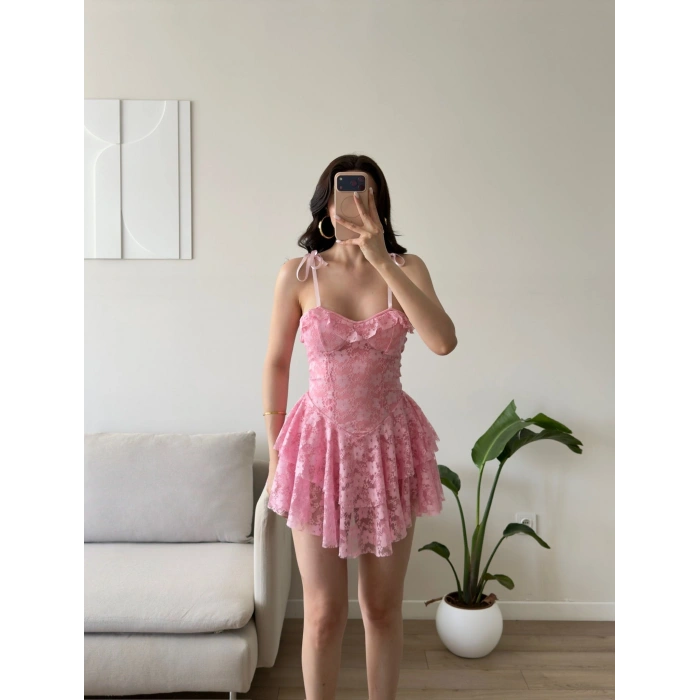 Şortlu Bel Korse Dantel Elbise - PEMBE