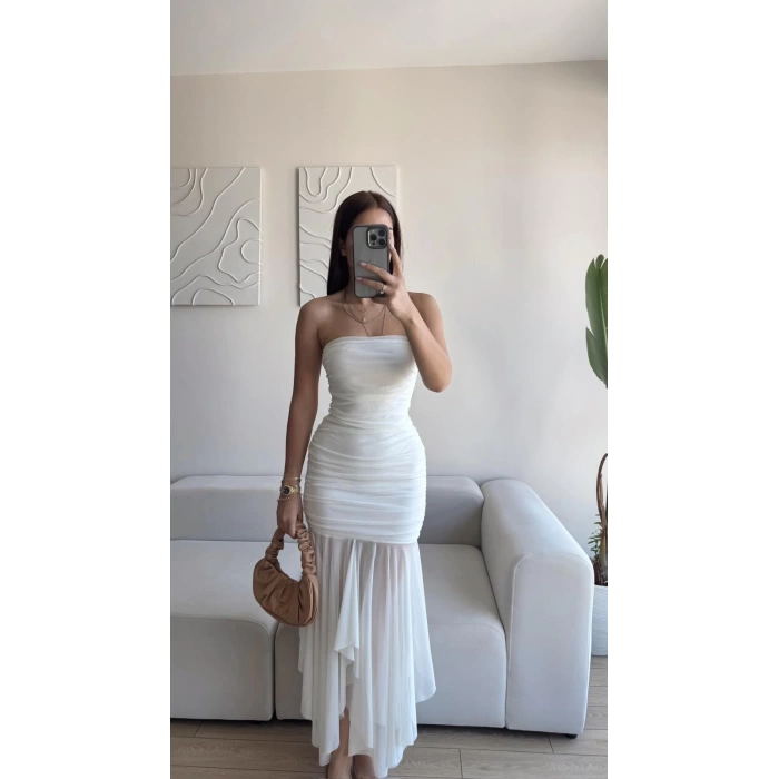 Straplez Eteği Şifon Elbise - BEYAZ