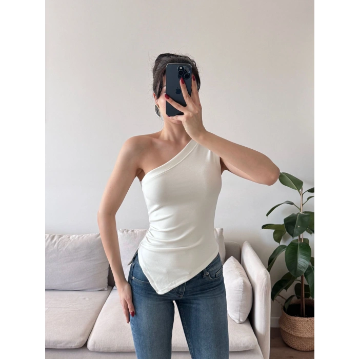 Tek Omuz Asimetrik Bluz - BEYAZ