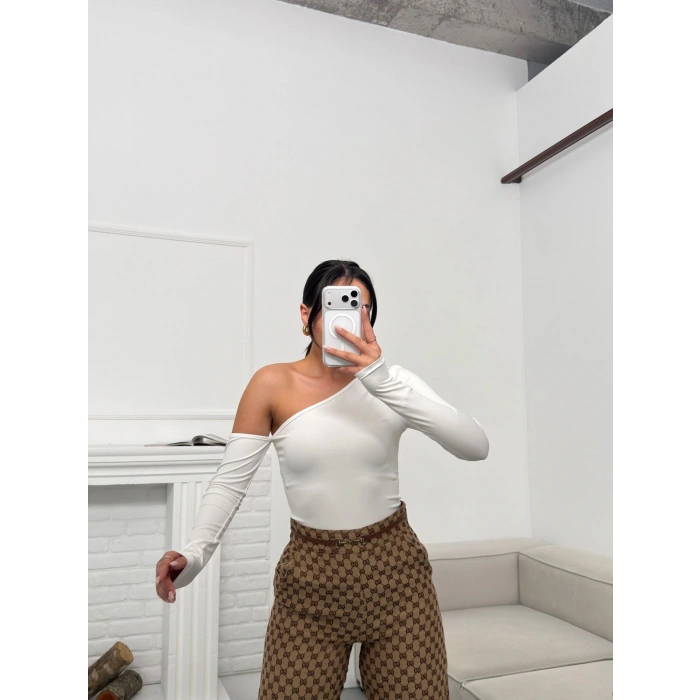 Tek Omuz Crop - BEYAZ