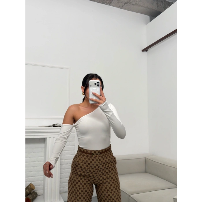 Tek Omuz Crop - BEYAZ