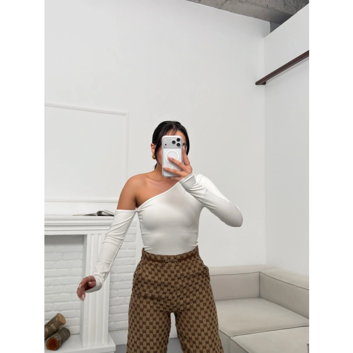 Tek Omuz Crop - BEYAZ