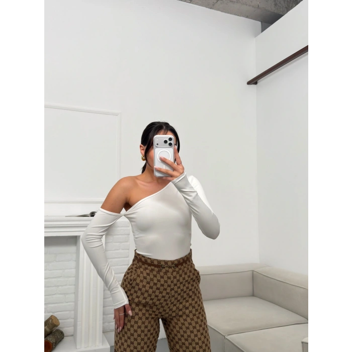 Tek Omuz Crop - BEYAZ