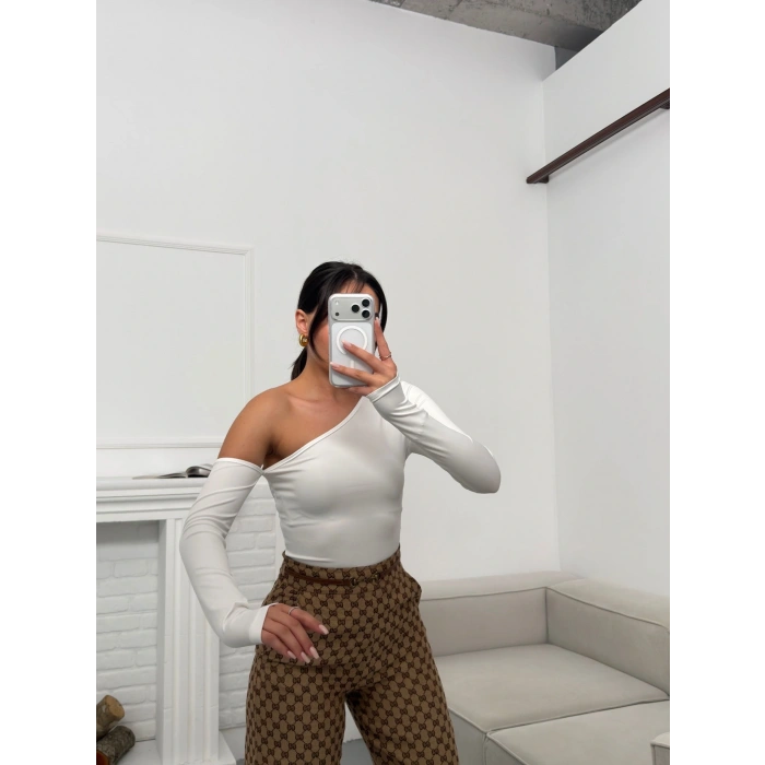 Tek Omuz Crop - BEYAZ