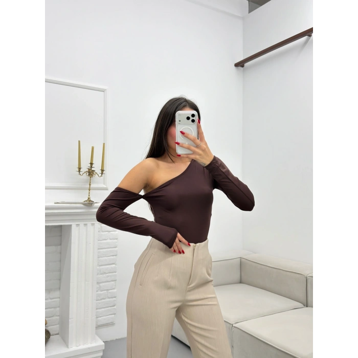 Tek Omuz Crop - KAHVE