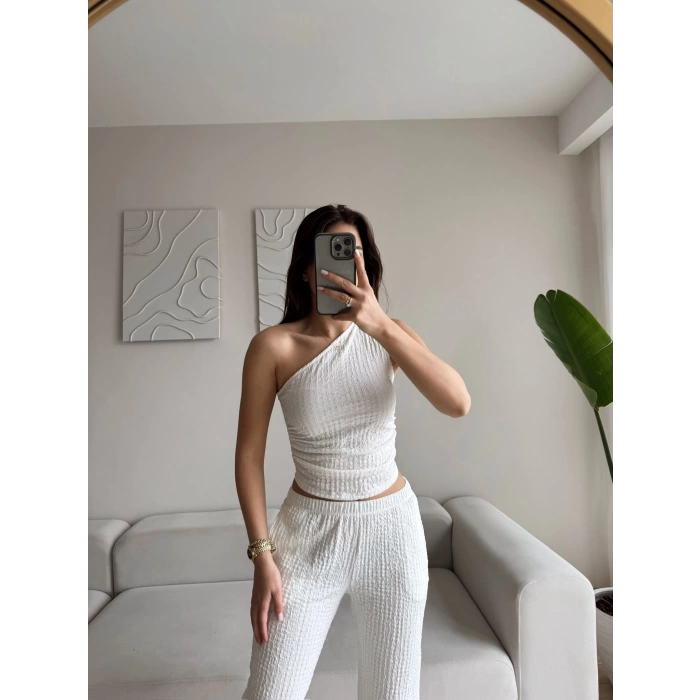 Tek Omuz Crop & Pantolon Takım - BEYAZ