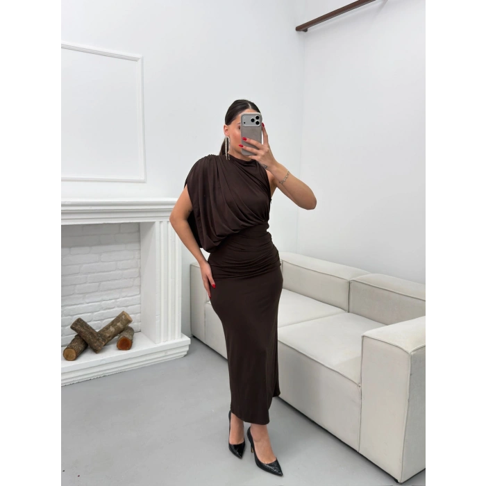 Tek Omuz Drapeli Elbise - KAHVE