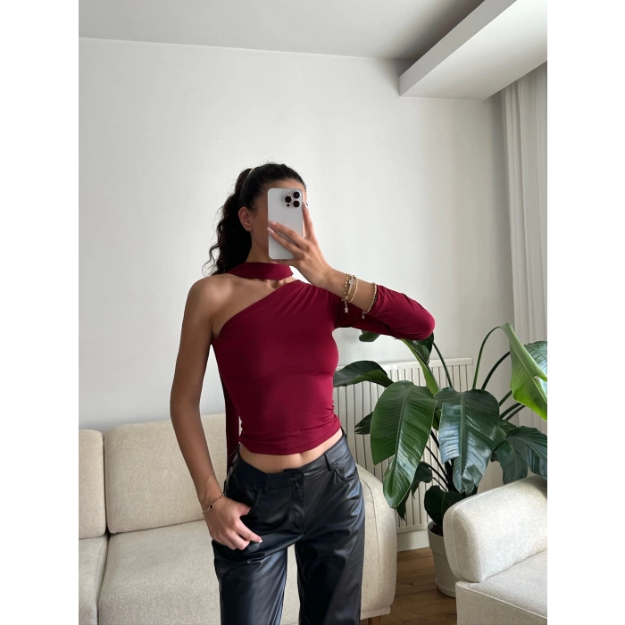 Tek Omuz Fularlı Bluz - BORDO