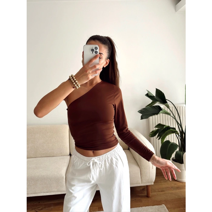 Tek Omuz Kuşaklı Crop - KAHVE