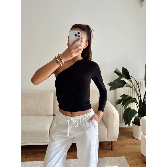Tek Omuz Kuşaklı Crop - SİYAH