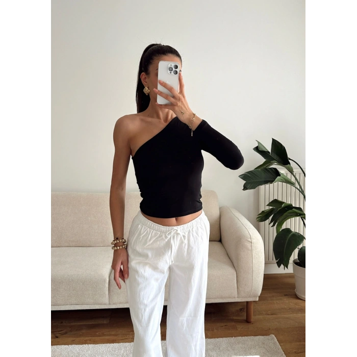 Tek Omuz Kuşaklı Crop - SİYAH