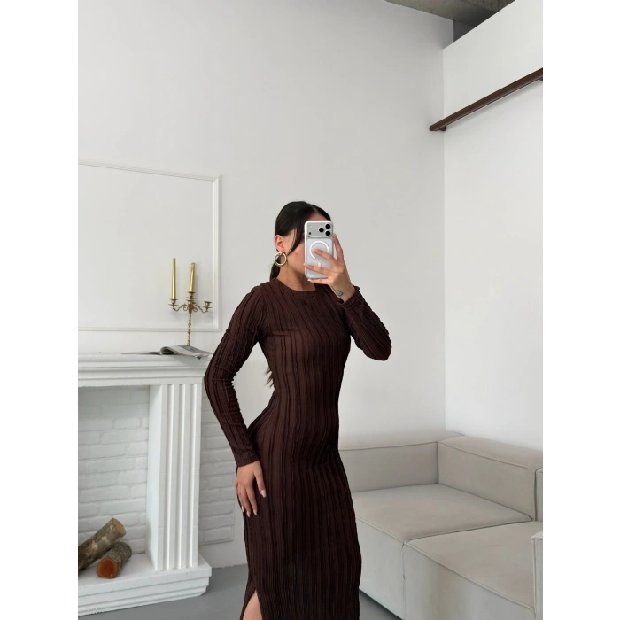 Ters Dikiş Yırtmaçlı Elbise - KAHVE