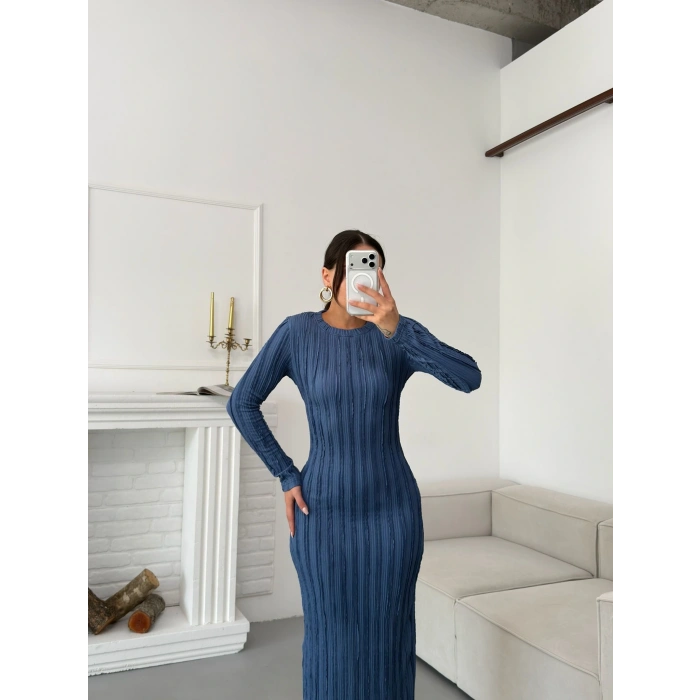 Ters Dikiş Yırtmaçlı Elbise - MAVİ