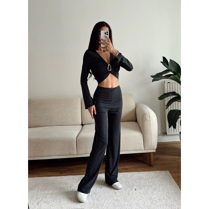 Tokalı Kruvaze Crop & Pantolon Takım - SİYAH