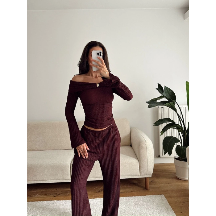 Tokalı Madonna Crop & Pantolon Takım - BORDO