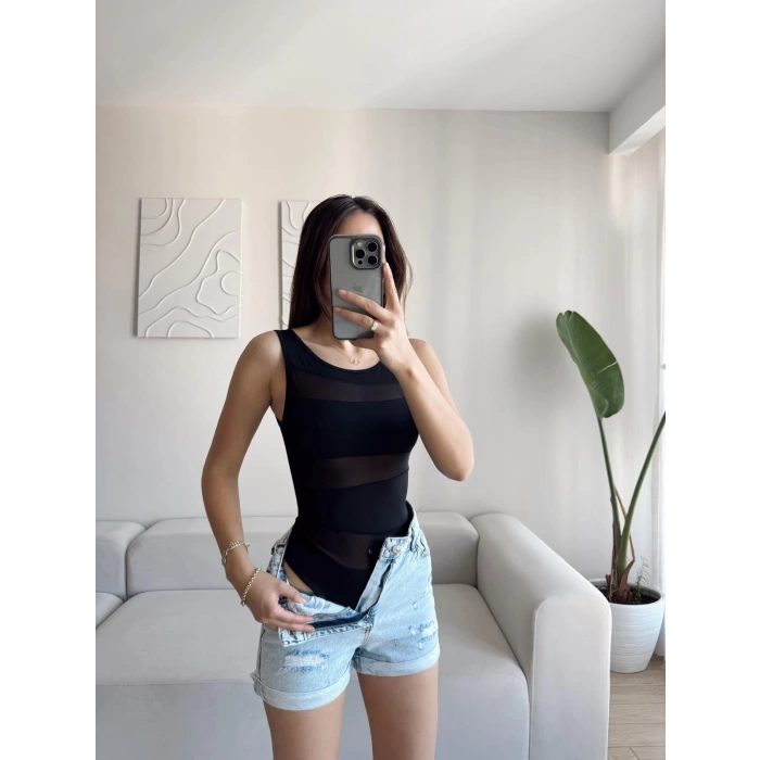 Tül Detay Bodysuit