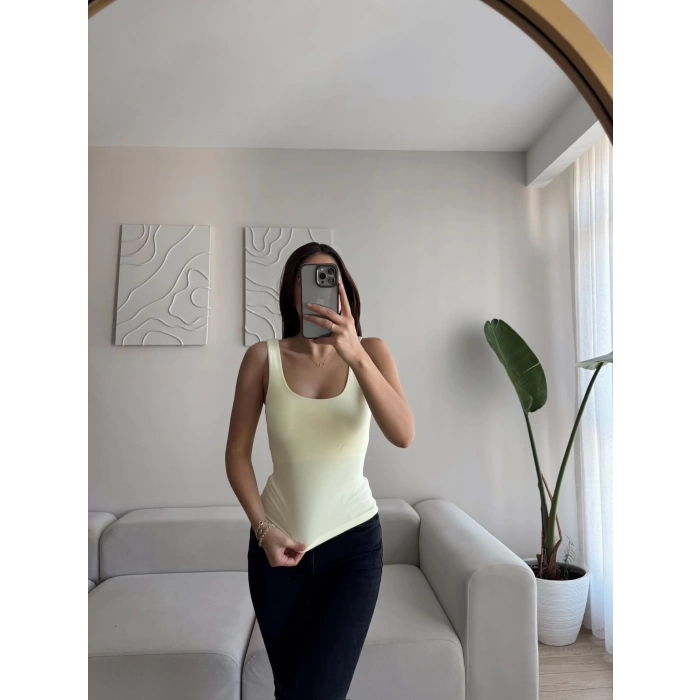U Yaka Astarlı Crop - SARI
