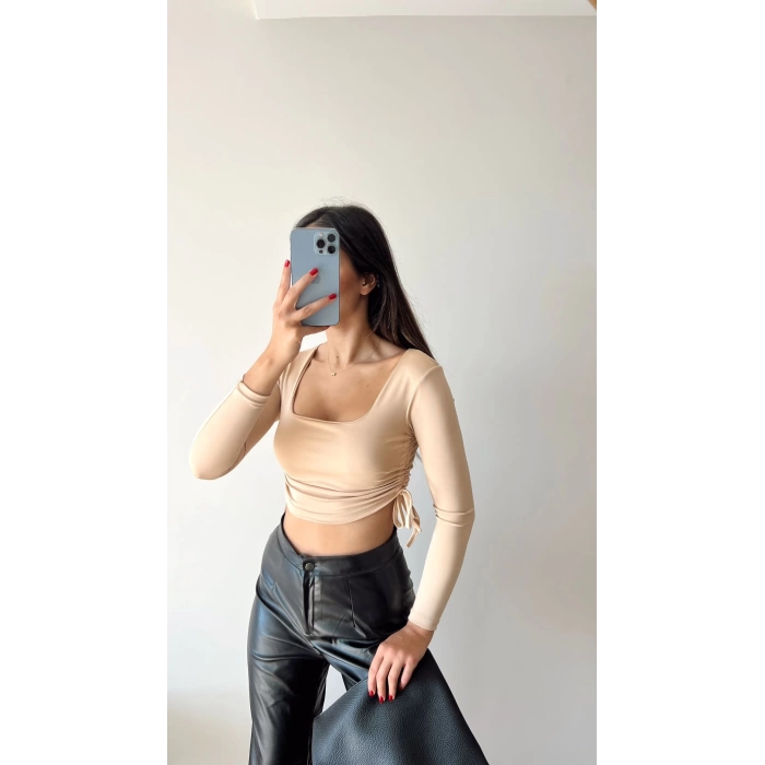 U Yaka Bağlamalı Crop Bluz-BEJ