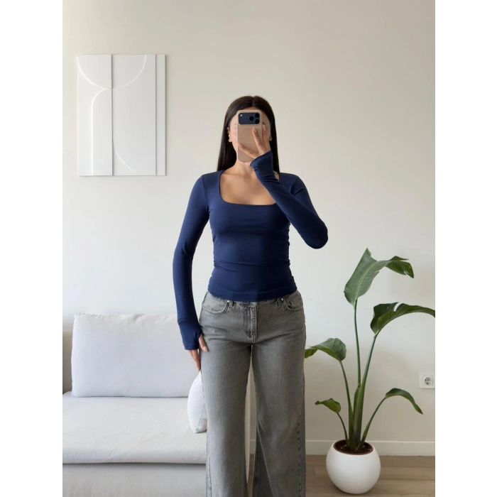 U Yaka Çİft Kat Bluz - LACİVERT