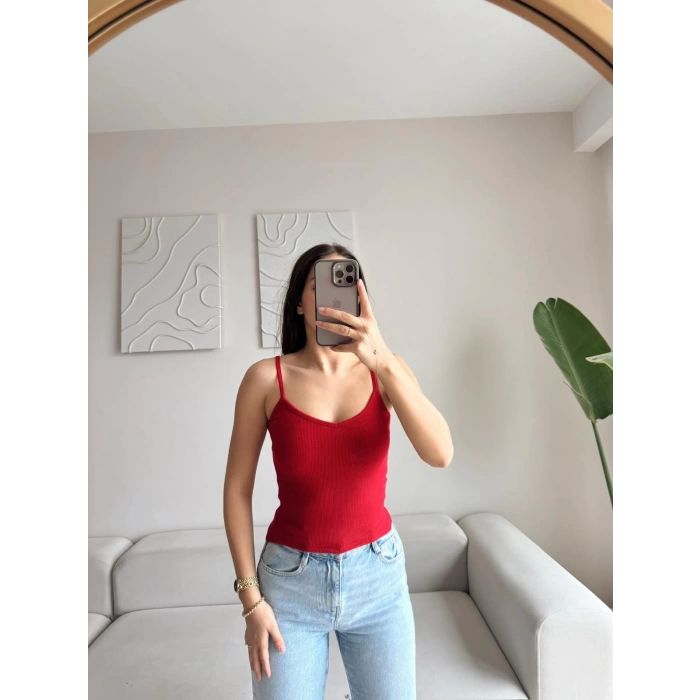 V Yaka Askılı Crop - KIRMIZI