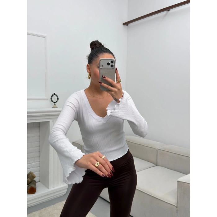 V Yaka Kol İspanyol Crop - BEYAZ