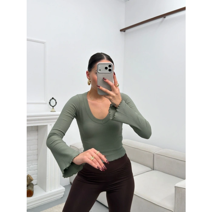 V Yaka Kol İspanyol Crop - YEŞİL