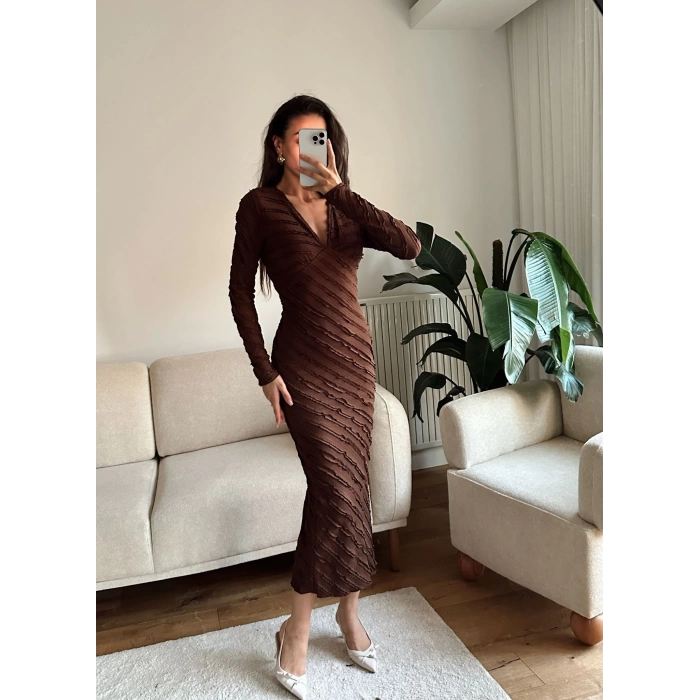 V Yaka Ters Dikiş Elbise - KAHVE
