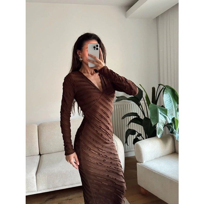 V Yaka Ters Dikiş Elbise - KAHVE