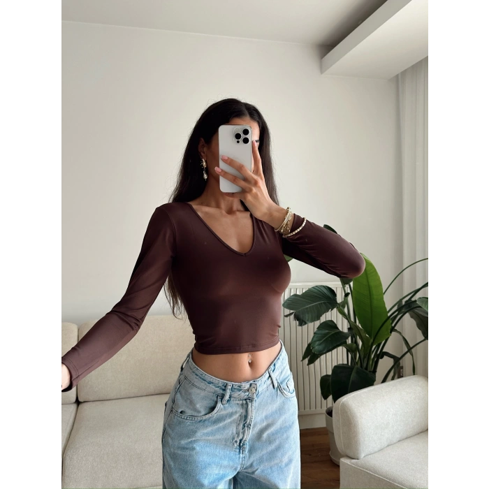 V Yaka Uzun Kol Crop - KAHVE