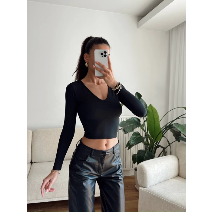 V Yaka Uzun Kol Crop - SİYAH