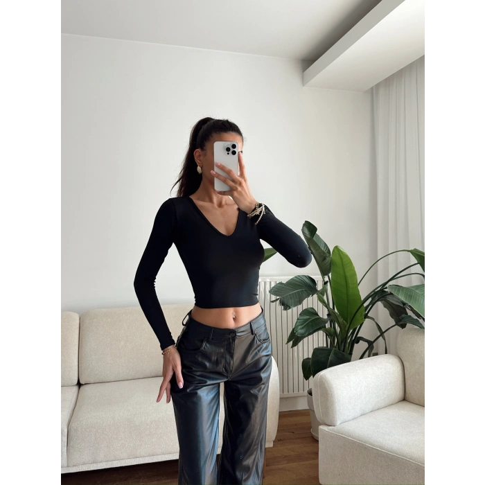 V Yaka Uzun Kol Crop - SİYAH