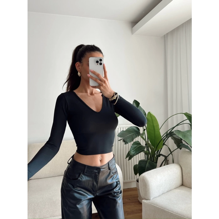 V Yaka Uzun Kol Crop - SİYAH