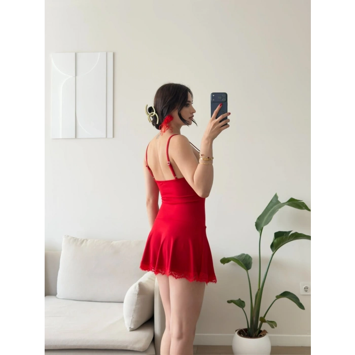Valentina Dantel Detaylı Mini Elbise - KIRMIZI
