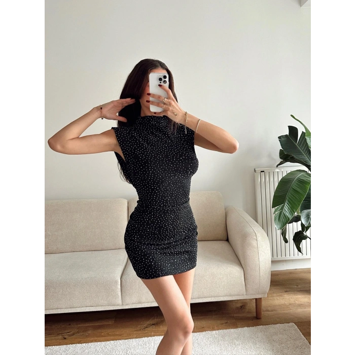 Vatkalı Taşlı Elbise
