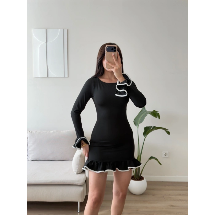 Volan Detaylı Siyah Mini Elbise