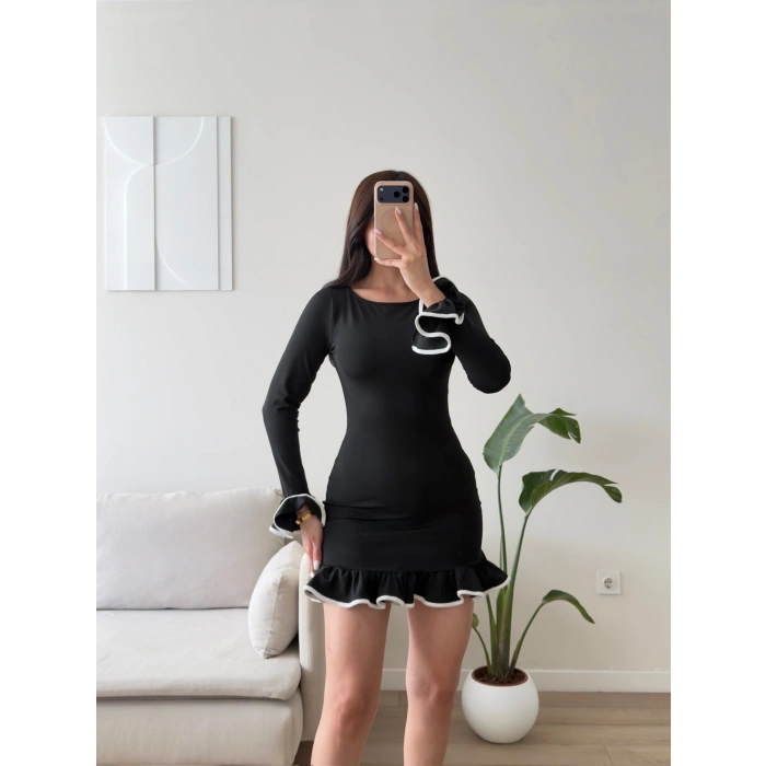 Volan Detaylı Siyah Mini Elbise