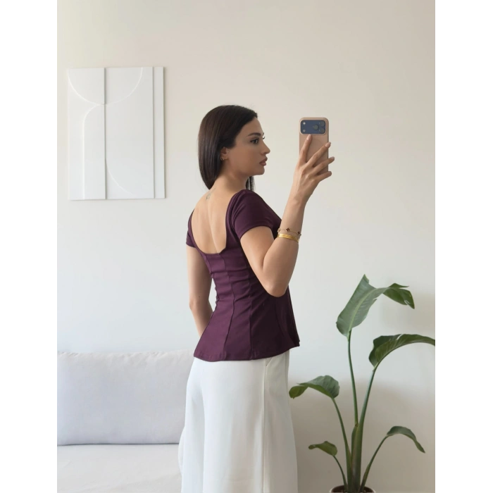 Volanlı Oval Yaka Bluz - MÜRDÜM