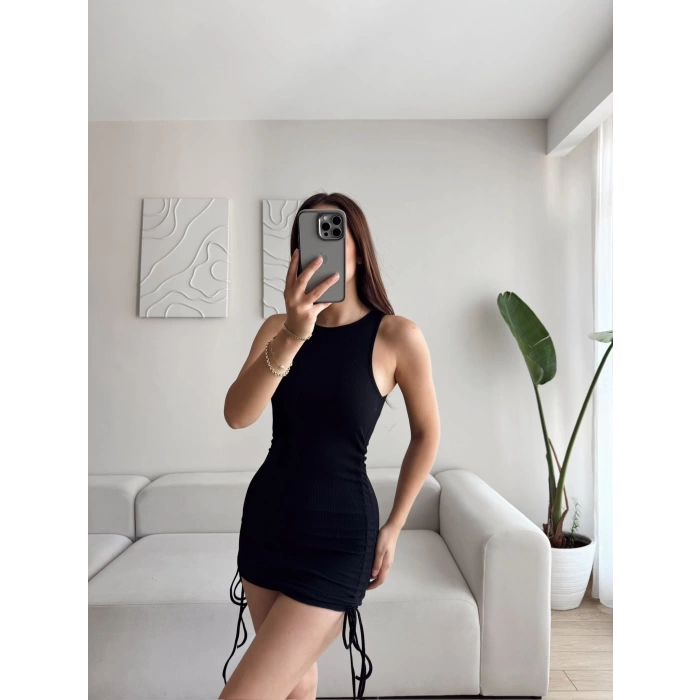 Yan Büzgülü Mini Elbise - SİYAH
