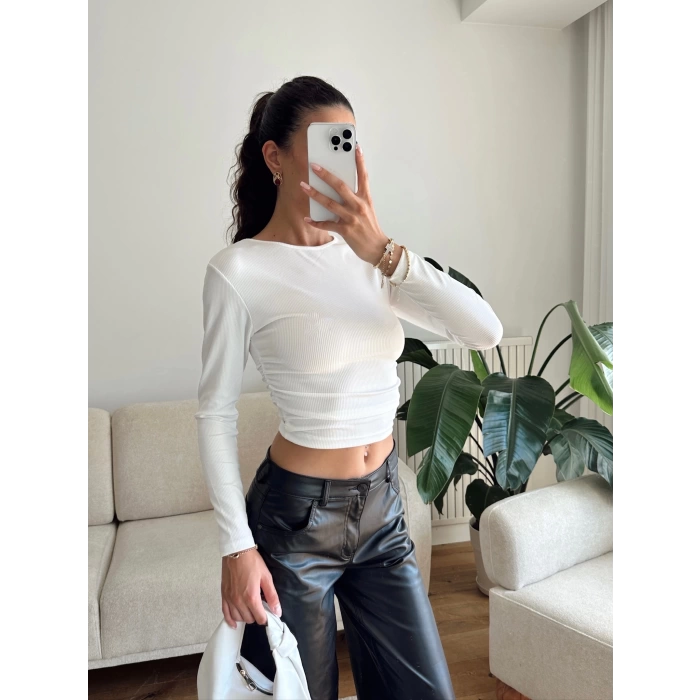 Yan Lastik Crop - BEYAZ