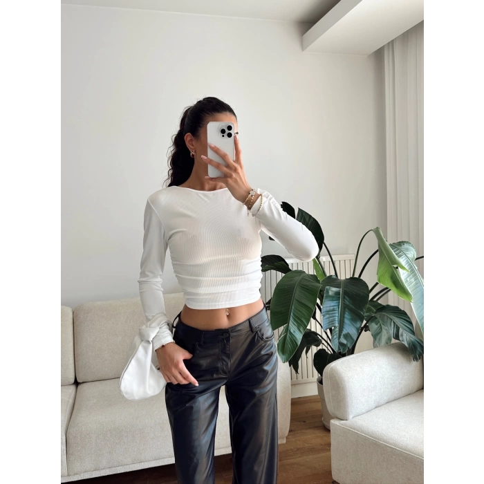 Yan Lastik Crop - BEYAZ