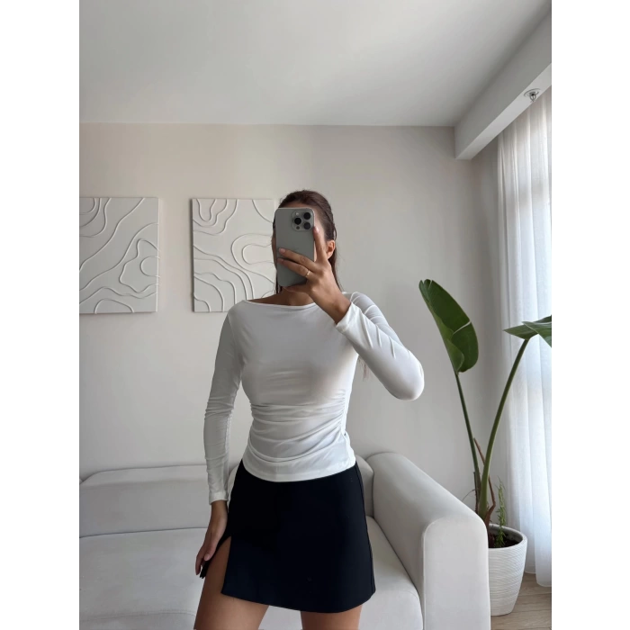 Yan Lastik Kayık Yaka Crop - BEYAZ
