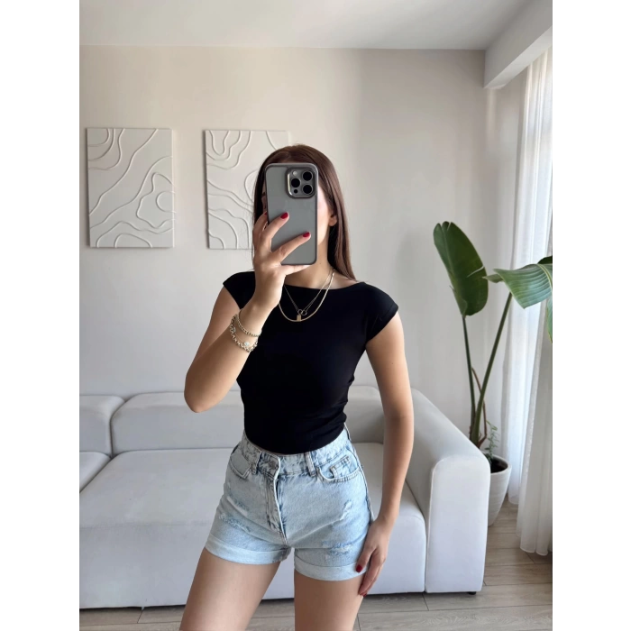 Yan Lastik Kayık Yaka Crop - SİYAH