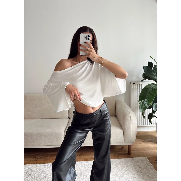 Yarasa Oversize Bluz - BEYAZ