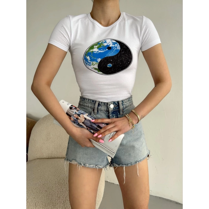 Yin Yang crop T-shirt
