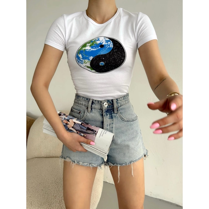 Yin Yang crop T-shirt