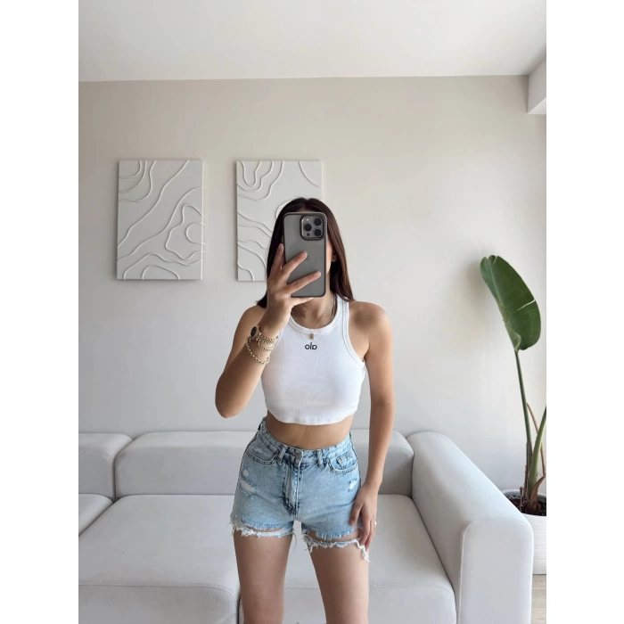 Lazer Kesim Denim Şort - AÇIK MAVİ